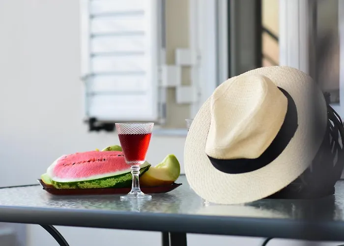 فيلة Private House Niki Kalymnos *